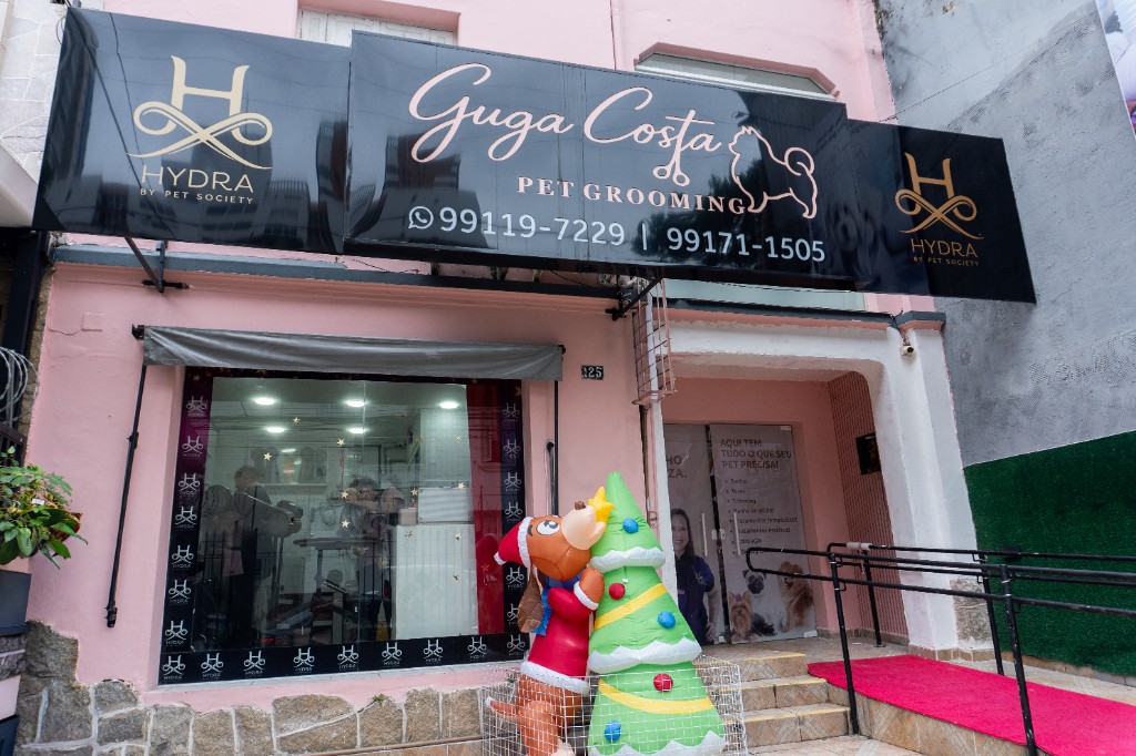 Fachada da Guga Costa Pet Grooming no Gonzaga, Santos-SP